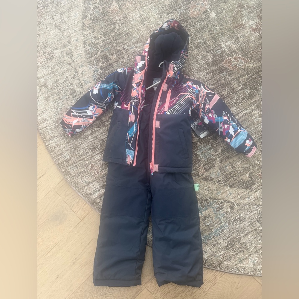Nwt girls Zero Zone Navy floral Snowsuit up to -30